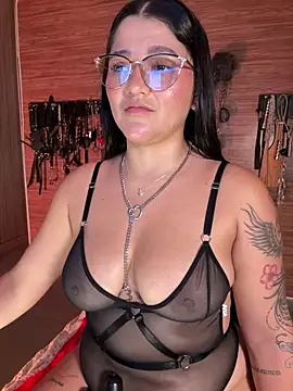 ห้องแชทสดของ yey_bdsm