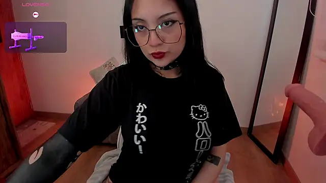 Hannya_moon Adlı Modelin Canlı Sohbet Odası