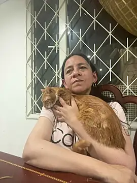 חדר צ'אט בשידור חי של Freya_Artemisa