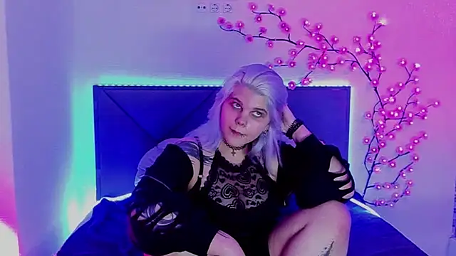 JoannLowe 现场聊天室