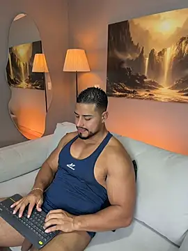 ApoloMakris – live sex-cam-show