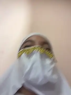 غرفة دردشة malak_nanyy المباشرة