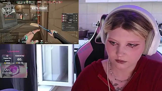 Živá chatovací místnost norinanakajuu