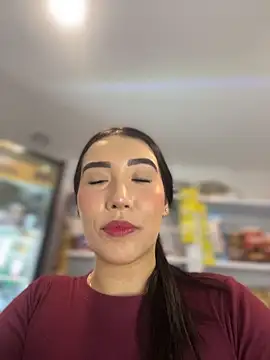 melany_saenz Adlı Modelin Canlı Sohbet Odası