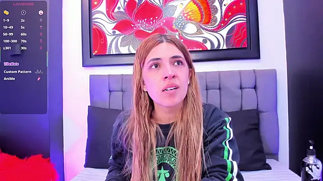 غرفة دردشة EvaaLovia1 المباشرة