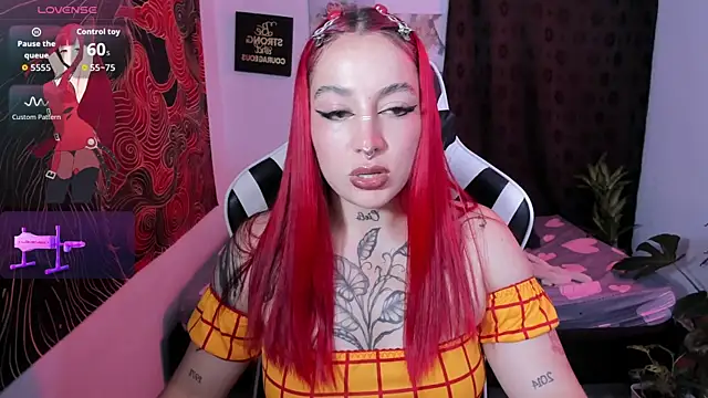annika_taylor 现场聊天室