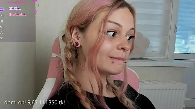 Živá chatovací místnost MelonyEmo