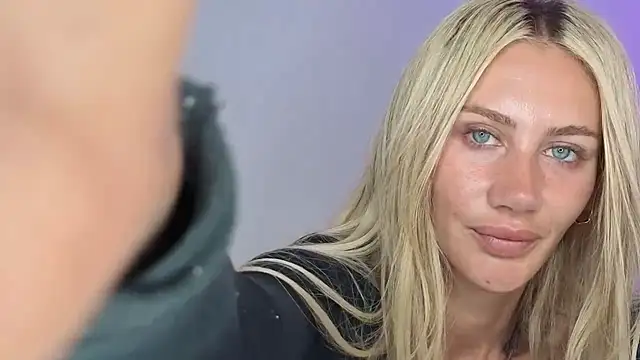 Elsa_24 Cameră chat live
