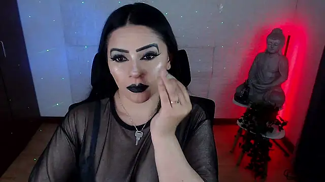 غرفة دردشة GODDESS_EVANS المباشرة