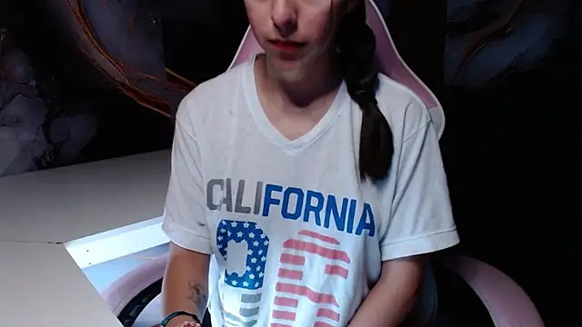Sala de chat en directo de ling_ling24