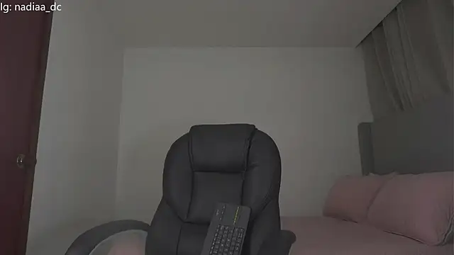 Nadiaa_ 실시간 채팅방