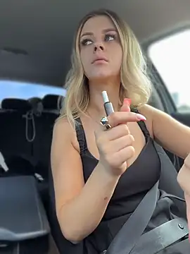 Živá chatovací místnost Love_Bri