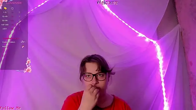 Seductive_She_Wolf Adlı Modelin Canlı Sohbet Odası