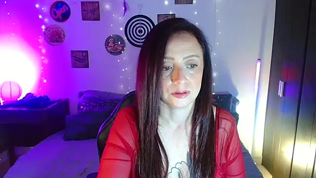 Katicalatinmilf 실시간 채팅방