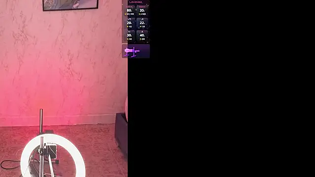 Chatroom en direct de MilaHall_