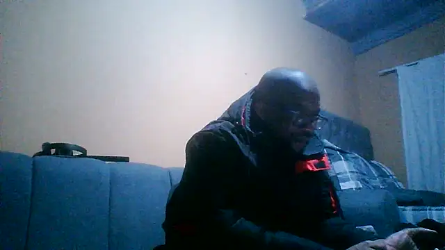 Živá chatovací místnost Sgeme325is