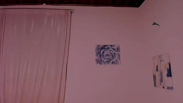 Živá chatovací místnost Candle__lz