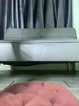 Chat soba uživo modela Ly_Coca2
