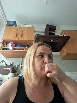 Živá chatovací místnost Malichkaanna30