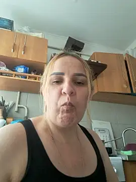 Živá chatovací místnost Malichkaanna30