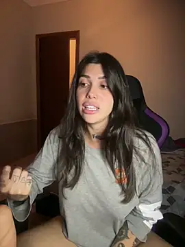 tiphanyari Live Chatraum