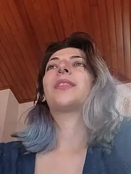 غرفة دردشة Nixxy_naughty المباشرة