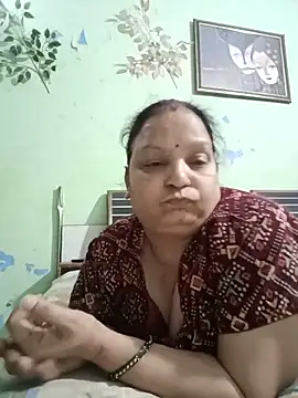 Chat ao vivo de Kavya_kapoor