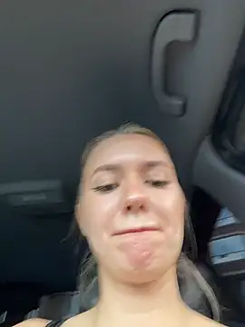 Živá chatovací místnost Devill_Angel_