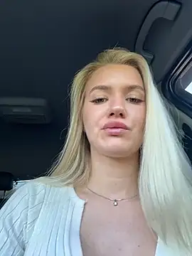 Devill_Angel_'s Live Chat Room