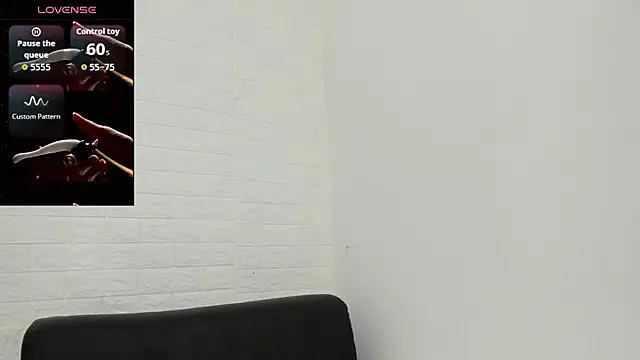 nathally_roses élő chatszobája