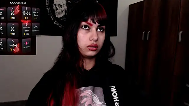 Little-Lucifer – live chatrum