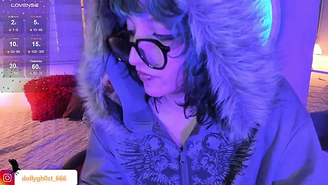 غرفة دردشة Ghosty_Doll المباشرة