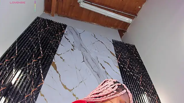 Živá chatovací místnost ebony_hot1