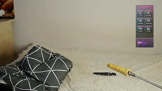 ley_tori Adlı Modelin Canlı Sohbet Odası