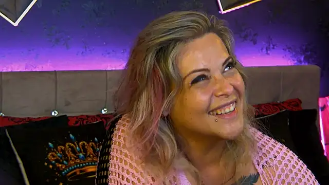 Chat soba uživo modela ZoeMesmerizee