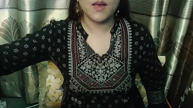 Chat soba uživo modela queen_angelina