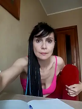 غرفة دردشة Francenia_lolis المباشرة
