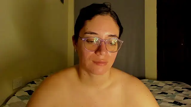 atenas_05_'s Live Chat Room