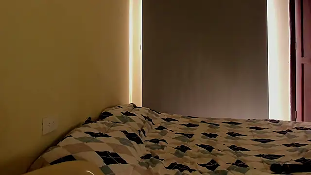 atenas_05_ Adlı Modelin Canlı Sohbet Odası