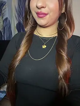 غرفة دردشة Zeynep-Lahsen المباشرة