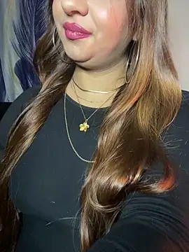 Zeynep-Lahsen Adlı Modelin Canlı Sohbet Odası