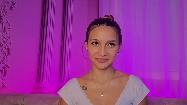 Carohorny4u – live chatrum