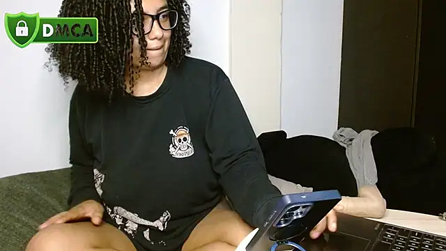 amantinaBOOBS – live chatrum