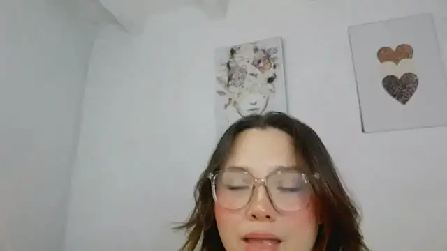 gabyevans29 élő chatszobája