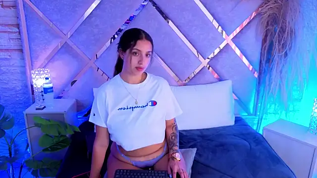 Živá chatovací místnost paulette_dupont