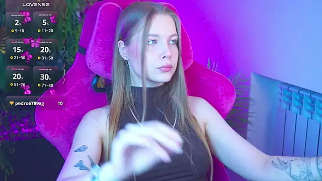 CuteMousee's Live Chat Room