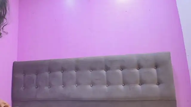 karolinee_66_ – live chatrum