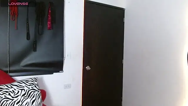 Živá chatovací místnost LunaSub69_