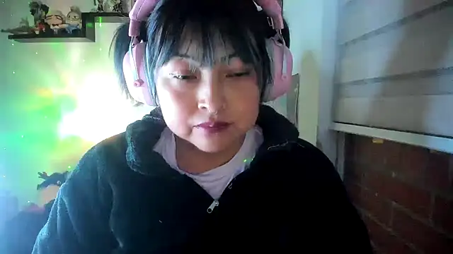 Chat ao vivo de Shaddycute_