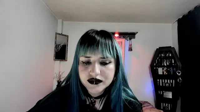 DimmuandDarkness élő chatszobája